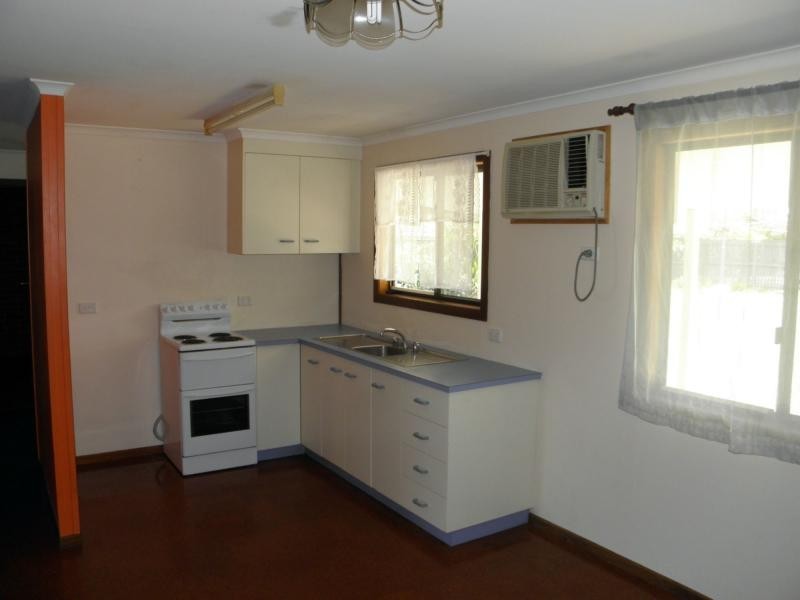 5 Olive Drive, Moore Park Beach QLD 4670