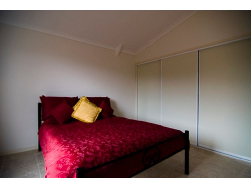 26 Acacia Street, Moore Park Beach QLD 4670