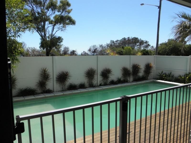 Moore Park Beach QLD 4670