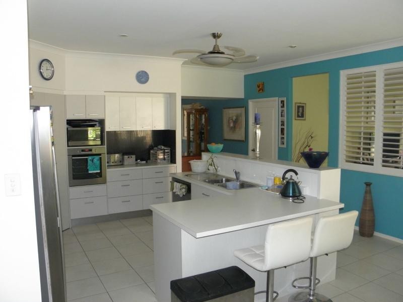 19 Alexander Drive, Moore Park Beach QLD 4670