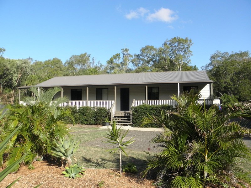 24 Palm View Drive, Moore Park Beach QLD 4670