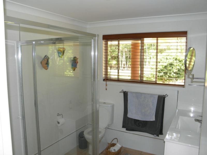 186 Sylvan Drive, Moore Park Beach QLD 4670