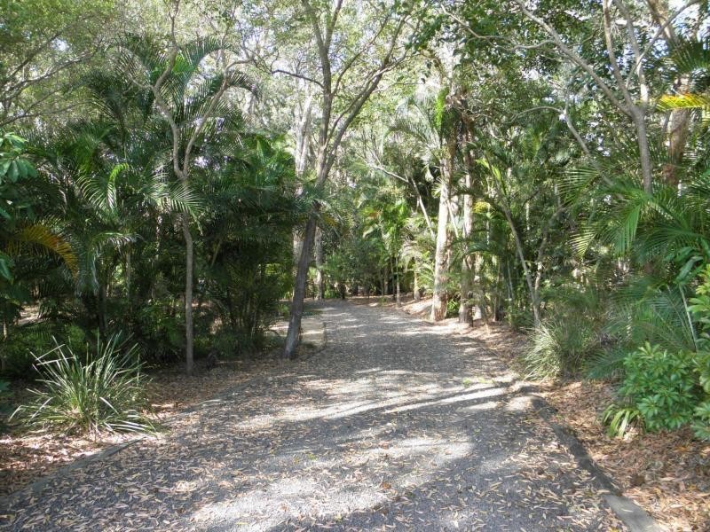 186 Sylvan Drive, Moore Park Beach QLD 4670