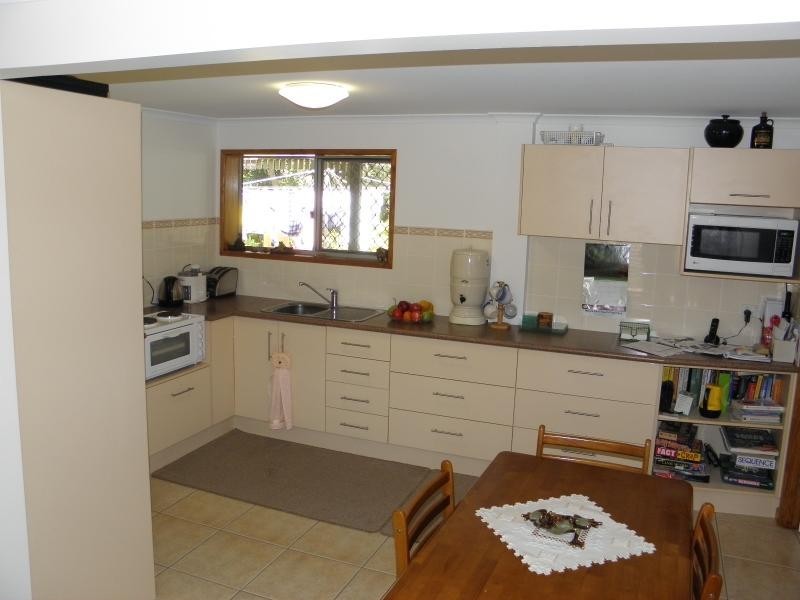 34 Moore Park Road, Moore Park Beach QLD 4670