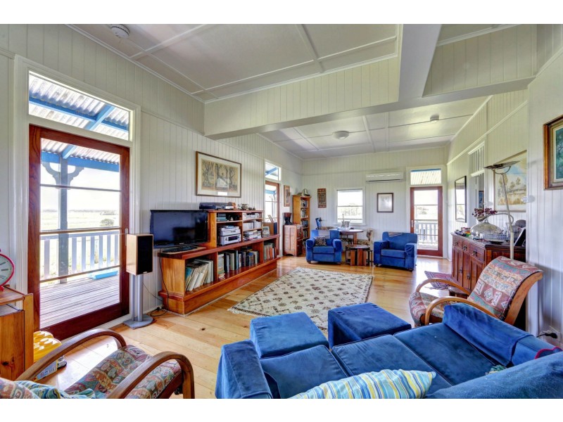 388 Booyan Road, Moore Park Beach QLD 4670