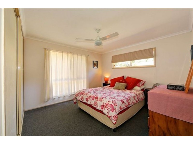 12 Lagoon Drive, Moore Park Beach QLD 4670