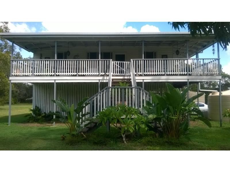 10 Isaac Moore Drive, Kingston Park, Moore Park Beach QLD 4670