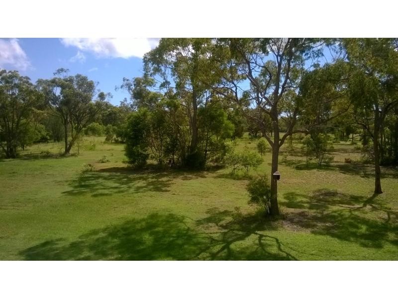 10 Isaac Moore Drive, Kingston Park, Moore Park Beach QLD 4670