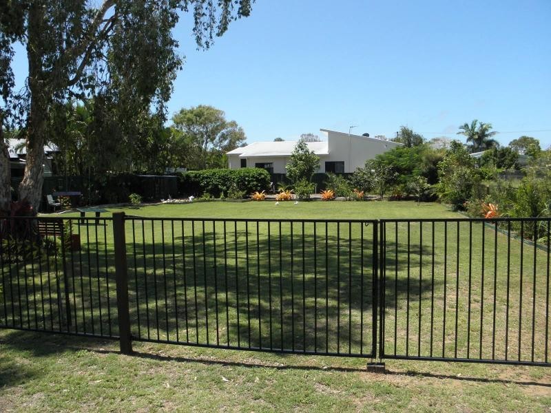56 Acacia Street, Moore Park Beach QLD 4670