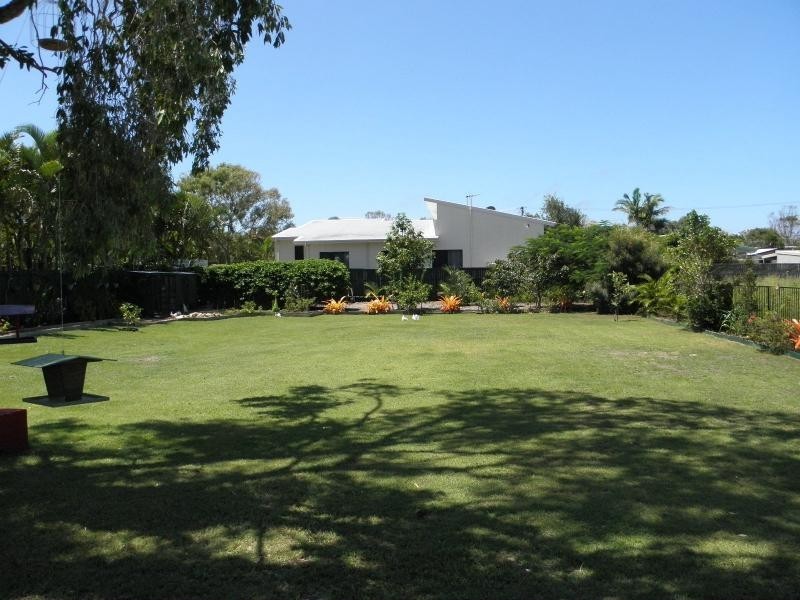 56 Acacia Street, Moore Park Beach QLD 4670