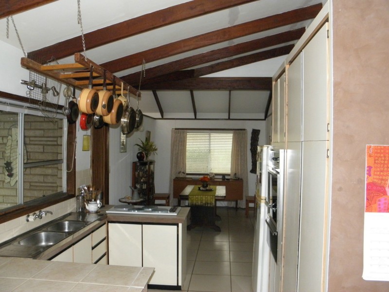 Moore Park Beach QLD 4670