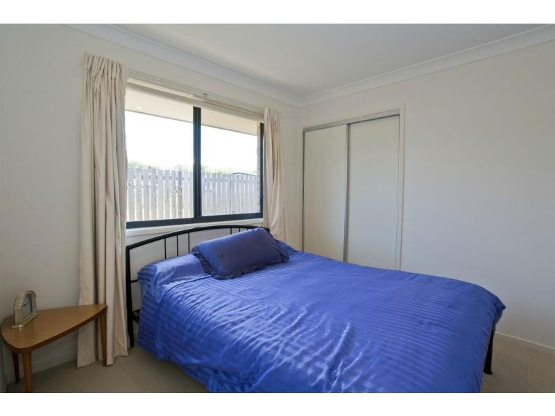 2 Alexander Drive, Moore Park Beach QLD 4670