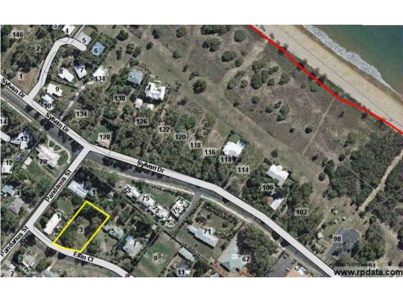 3 Elfin Court, Moore Park Beach QLD 4670