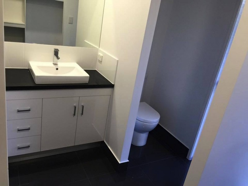 33 Hannah Ct, Moore Park Beach QLD 4670