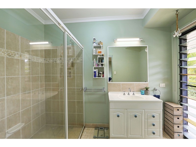 3 Sovereign Court, Moore Park Beach QLD 4670