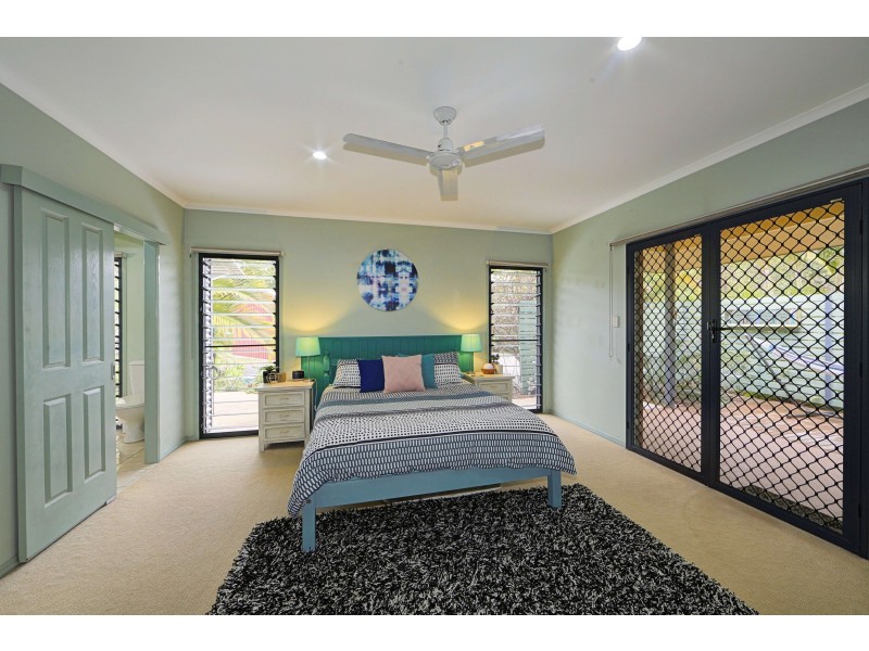 3 Sovereign Court, Moore Park Beach QLD 4670