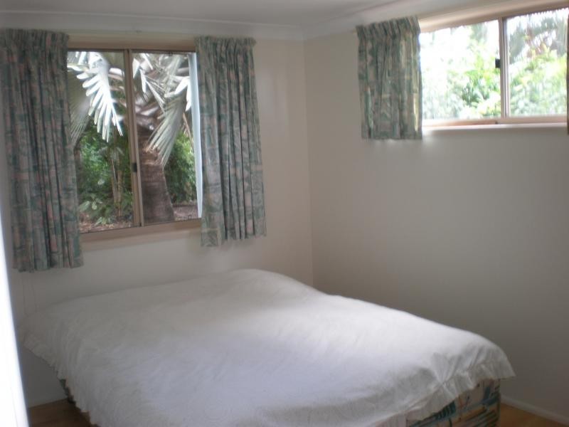 15 Moore Park Road, Moore Park Beach QLD 4670