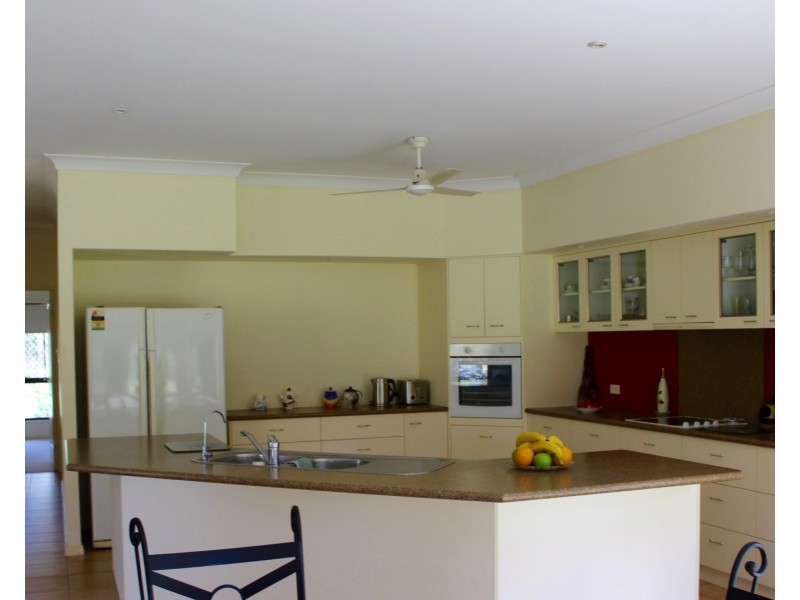 49 Tammy Road, Moore Park Beach QLD 4670