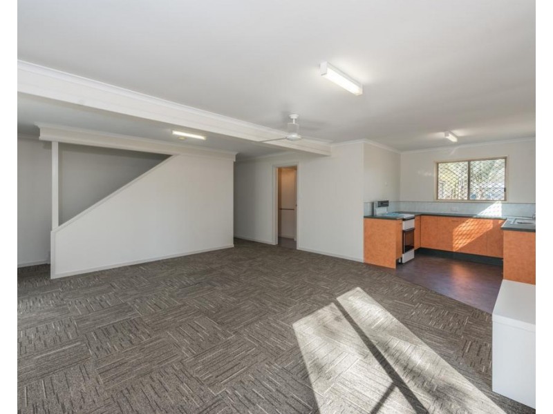 17 Sylvan Dr, Moore Park Beach QLD 4670