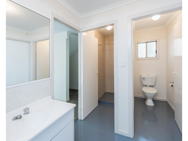17 Sylvan Dr, Moore Park Beach QLD 4670