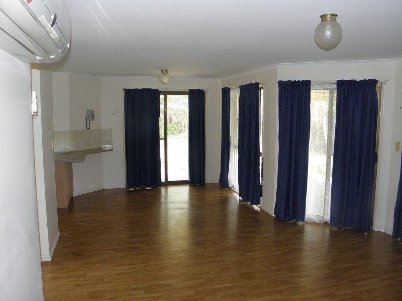 60 Moore Park Rd, Moore Park Beach QLD 4670