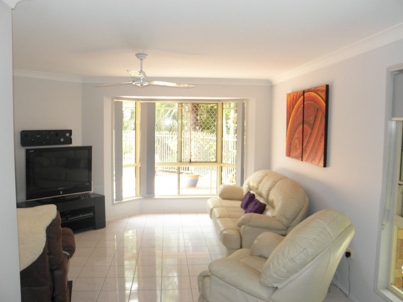 20 Woodlands Lane, Moore Park Beach QLD 4670