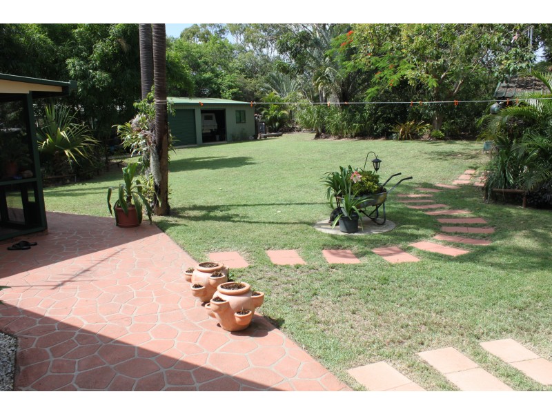 20 Woodlands Lane, Moore Park Beach QLD 4670
