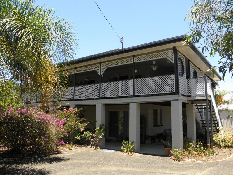 157 Murdochs Rd, Moore Park Beach QLD 4670