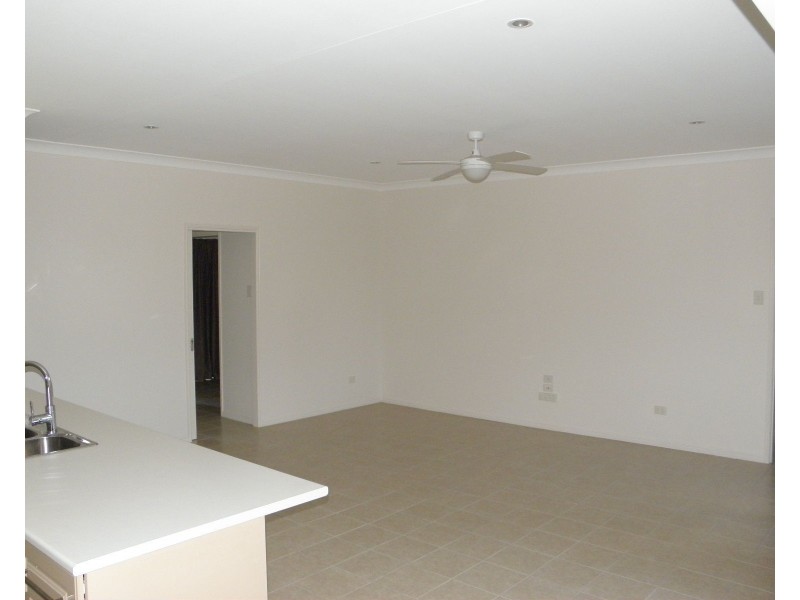 12 Cycad Court, Moore Park Beach QLD 4670
