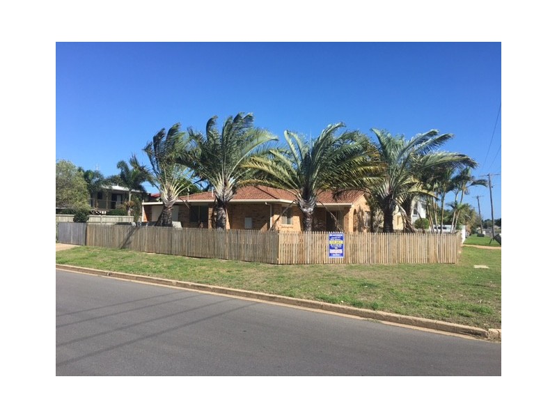 5 Pacific Bvd, Moore Park Beach QLD 4670