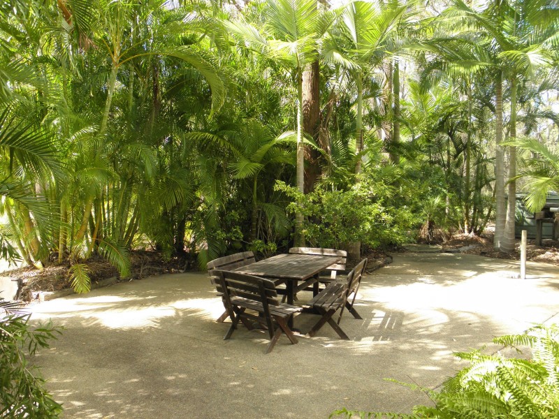 72 Tammy Rd, Moore Park Beach QLD 4670