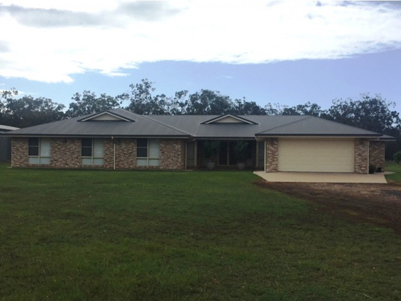 Moore Park Beach QLD 4670