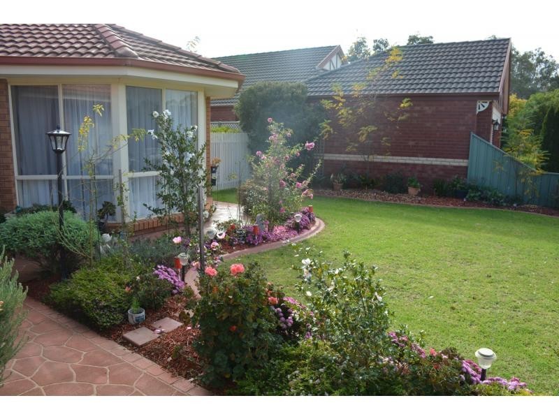 6 Bisogni Drive, Cobram VIC 3644