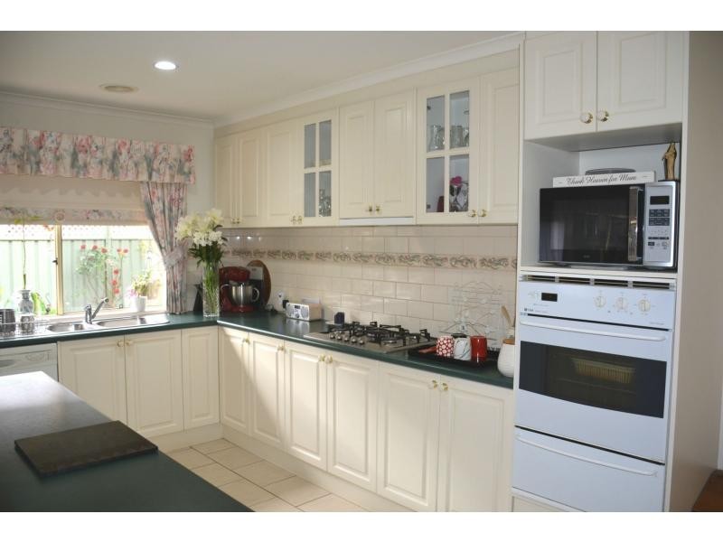 6 Bisogni Drive, Cobram VIC 3644