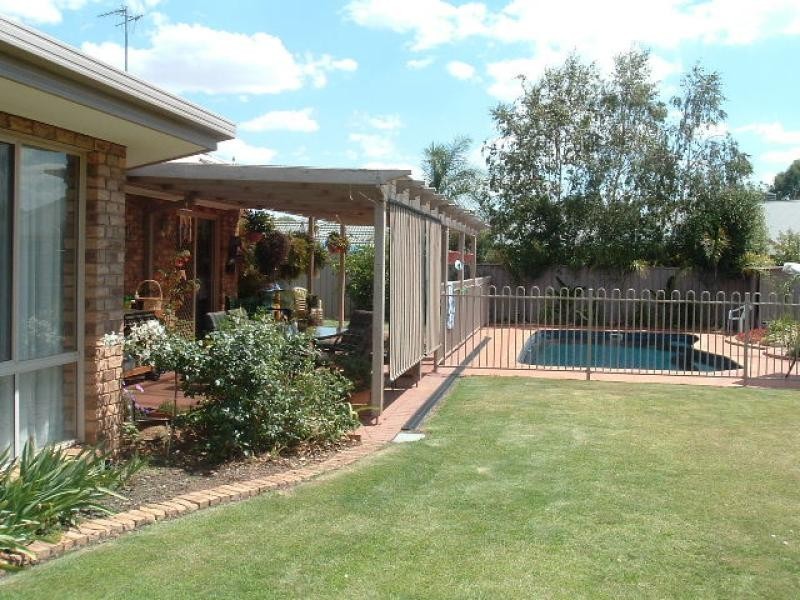 19 Sunrise Court, Cobram VIC 3644