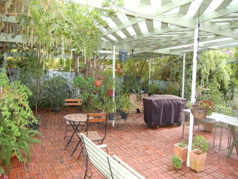 15 Hughes Street, Barooga NSW 3644