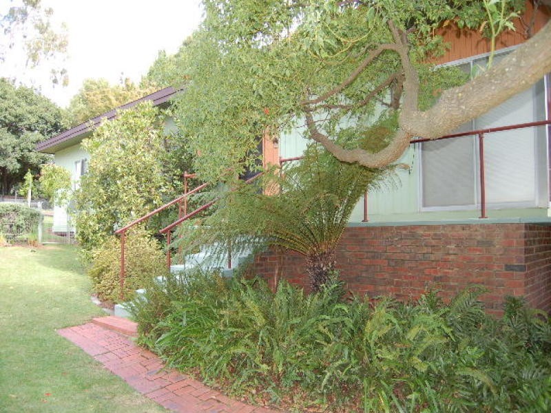 15 Hughes Street, Barooga NSW 3644