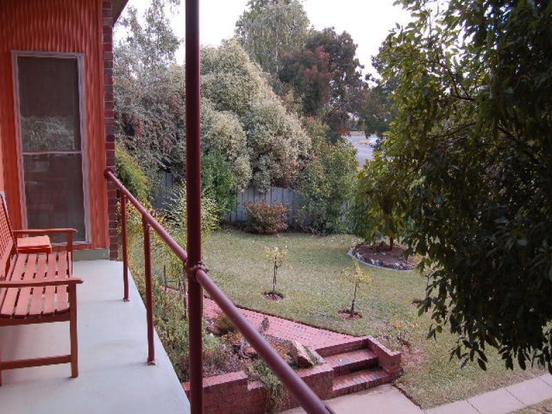 15 Hughes Street, Barooga NSW 3644