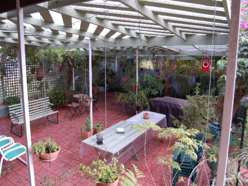 15 Hughes Street, Barooga NSW 3644