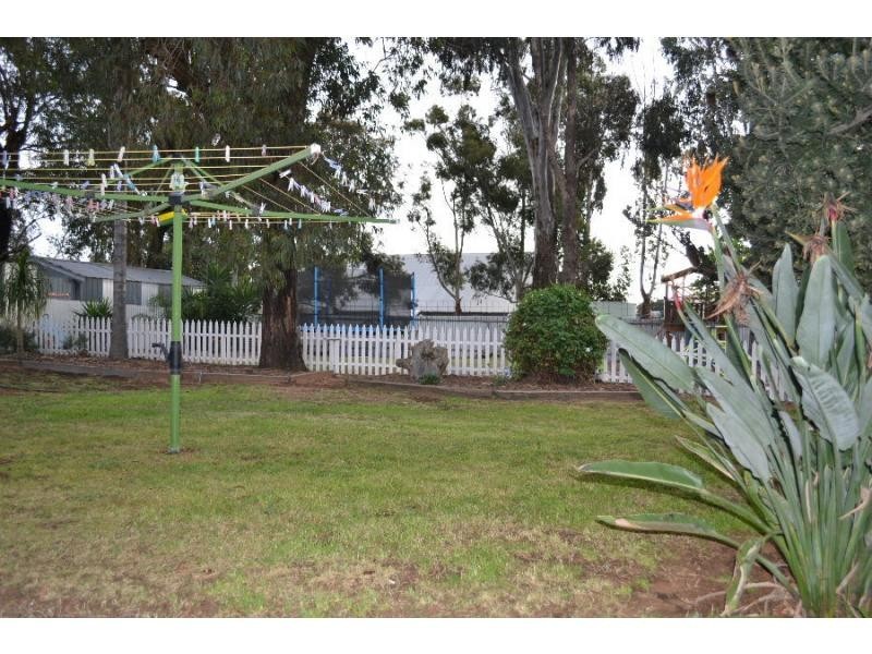 38 Kamarooka Street, Barooga VIC 3644