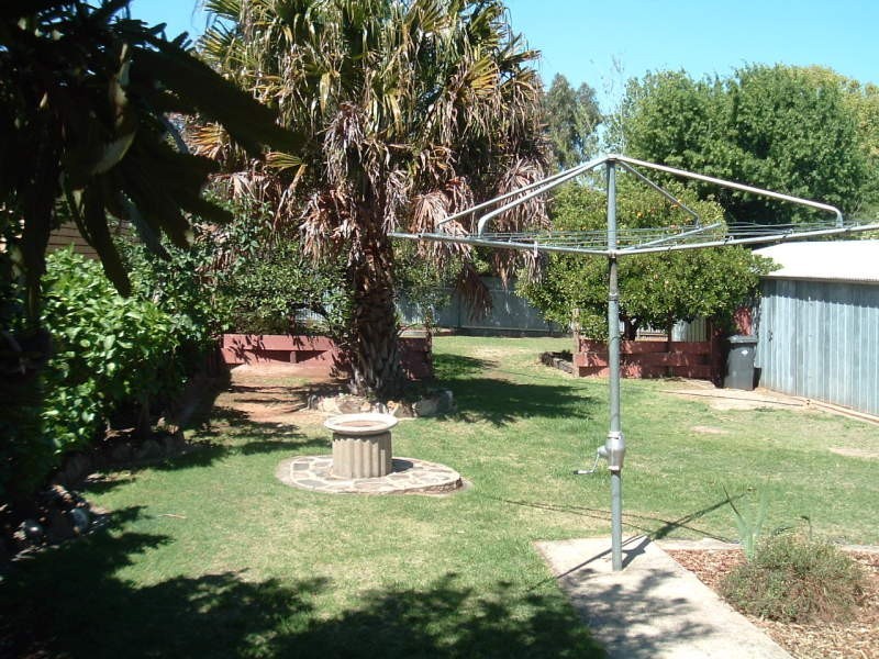 4 Brepbir Street, Cobram VIC 3644