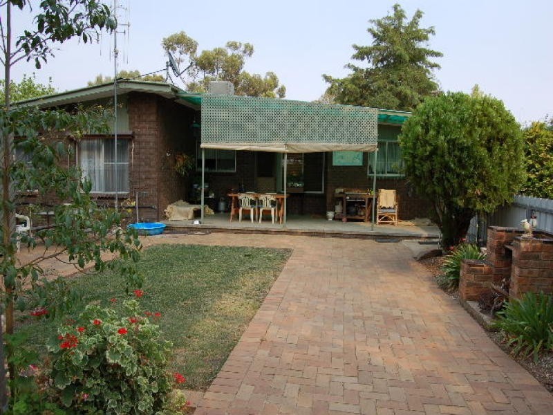 59 Nangunia Street, Barooga NSW 3644