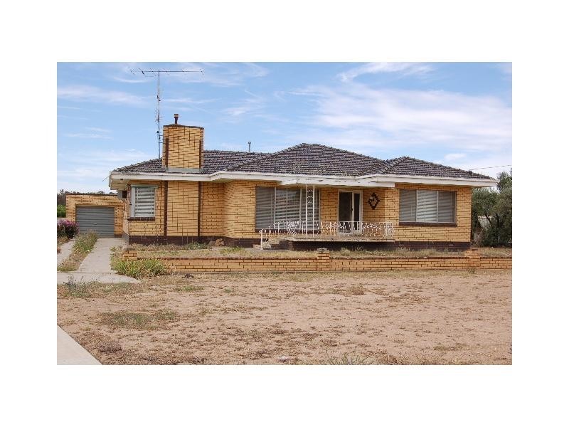 9 Gorton Street, Cobram VIC 3644