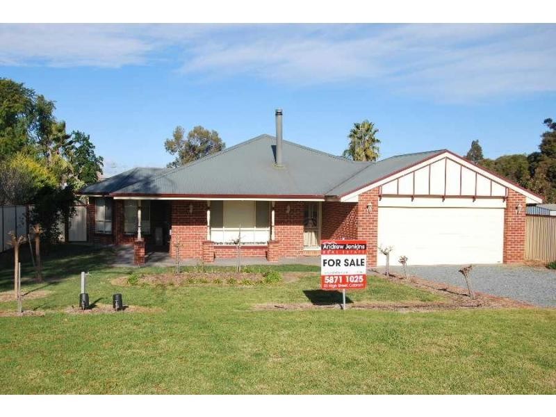 27 Amaroo Street, Barooga NSW 3644