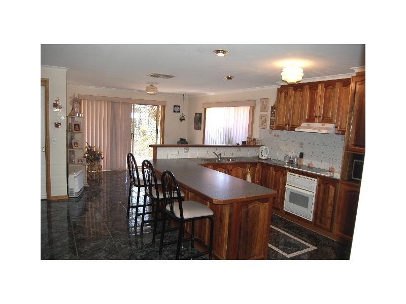 32 Wiruna Street, Barooga NSW 3644