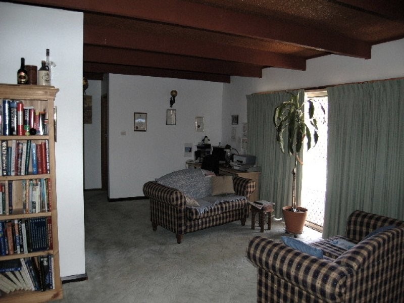 25 Toms Drive, Cobram VIC 3644