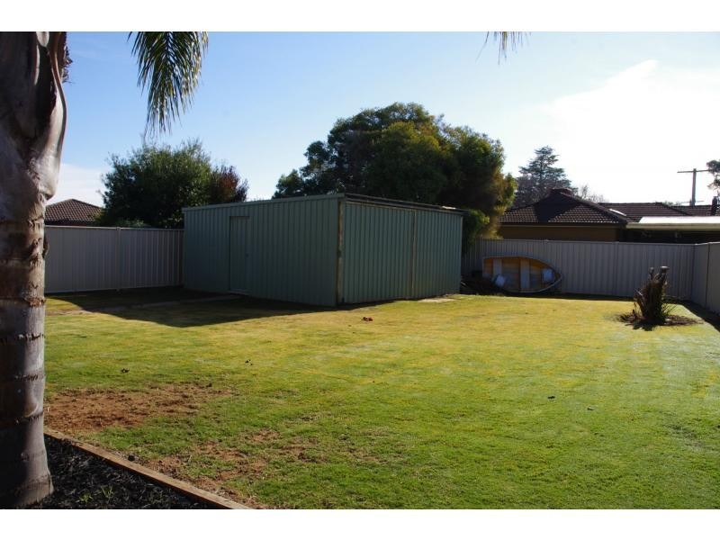 11 Toms Drive, Cobram VIC 3644