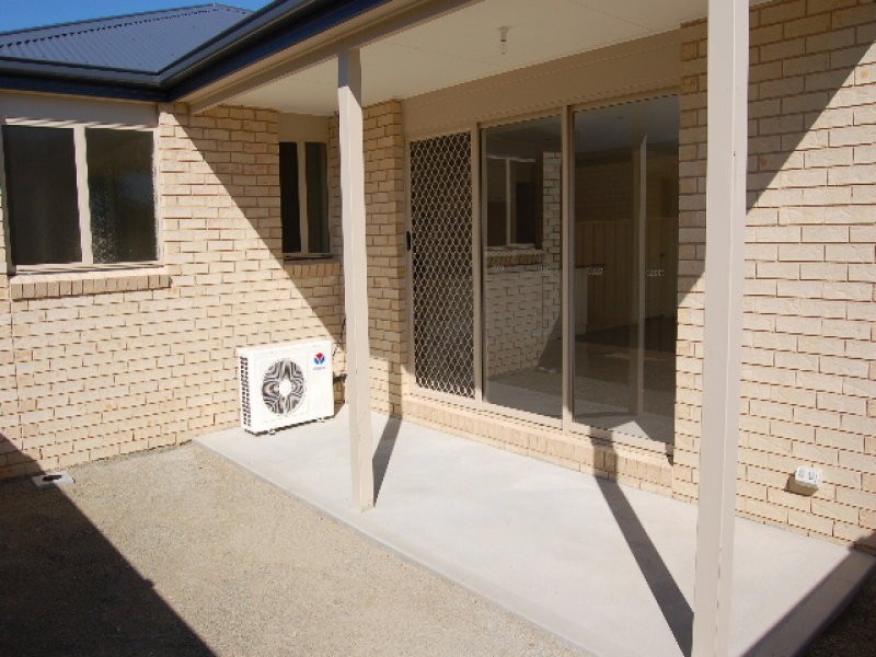 2/13 William Street, Cobram VIC 3644