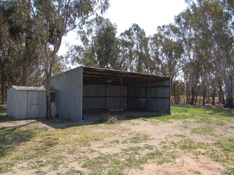 700 Stokes Road, Koonoomoo VIC 3644