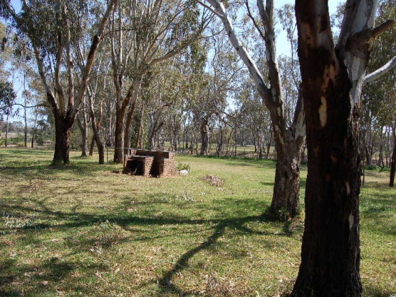 700 Stokes Road, Koonoomoo VIC 3644